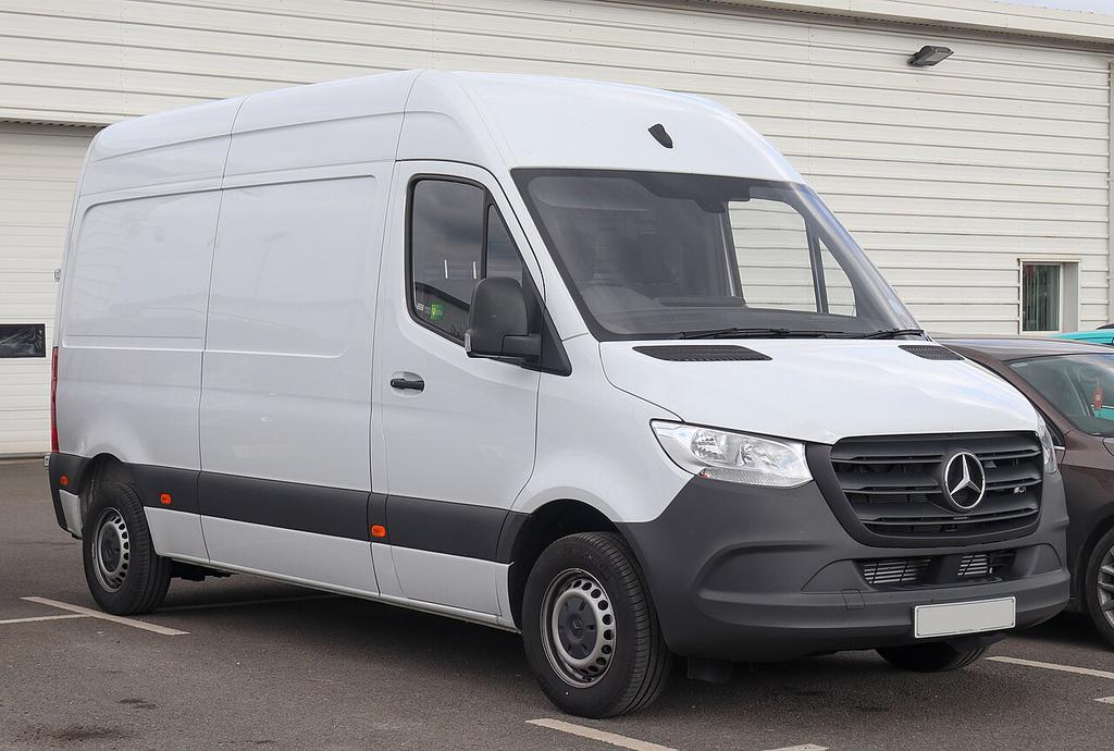Mercedes sprinter L2& ford transit L2