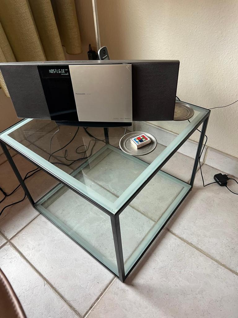 Bijzettafel / salontafel glas, Huis en Inrichting, Ophalen, Zo goed als nieuw, Glas