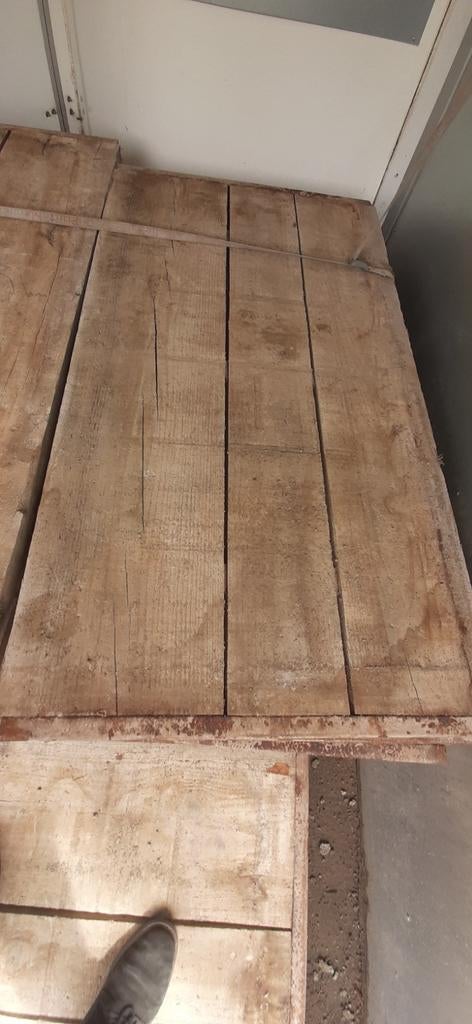 Nog 12 steenschotten, Douglas hout 140x75x4,4cm, Ophalen