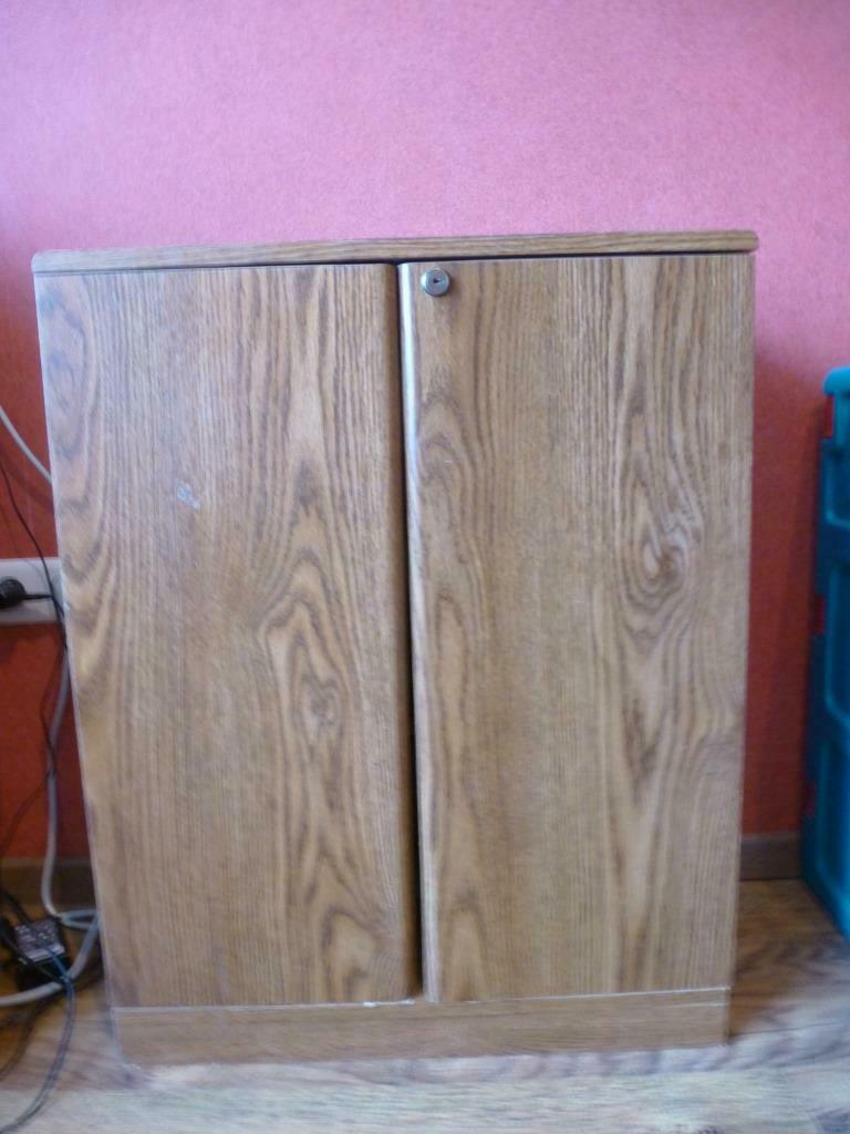 kast voor video's, Huis en Inrichting, Ophalen, Gebruikt, 50 tot 100 cm, Minder dan 100 cm