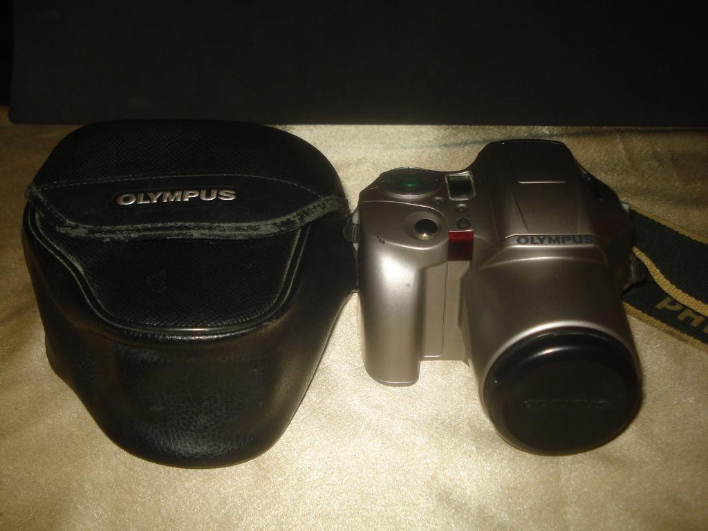 OLYMPUS IS-21 Autofocus + Objectif 28-110 MM et Etui, Audio, Tv en Foto, Fotocamera's Analoog, Ophalen of Verzenden, Zo goed als nieuw