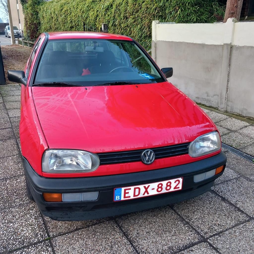 Auto  òldtimer Ferrari rode Golf  2e generatie, Voorwielaandrijving, Stof, Zwart, Volkswagen