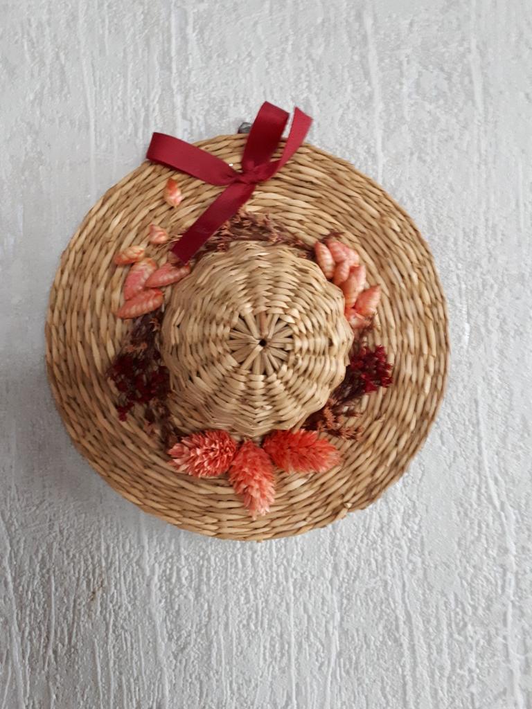 Decoratief rieten hoedje met droogbloempjes diameter 15 cm, Enlèvement ou Envoi, Utilisé