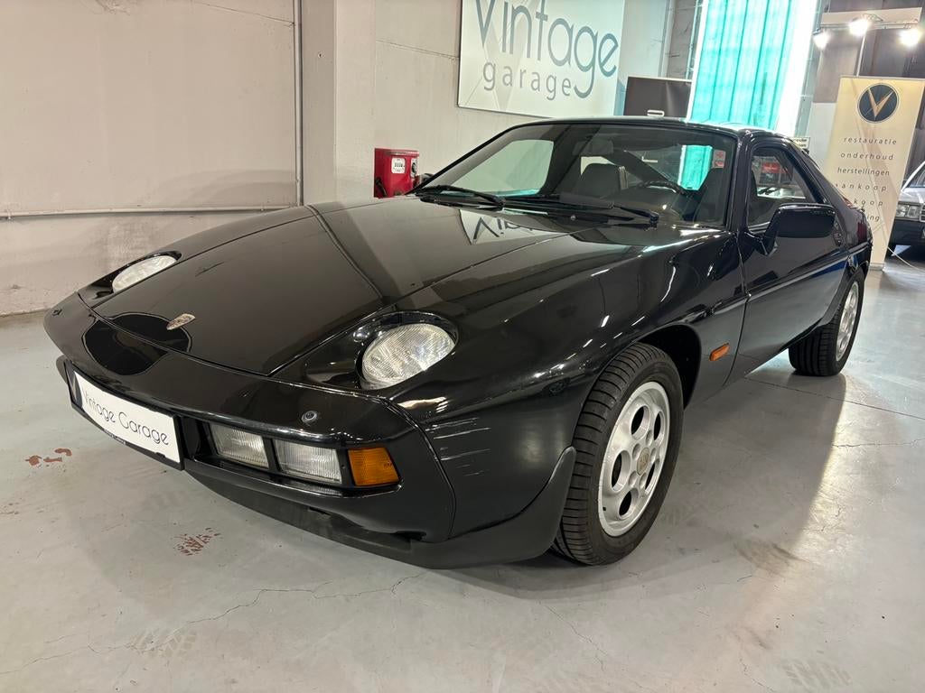 Porsche 928 Manueel, 4 zetels, Achterwielaandrijving, Zwart, Leder