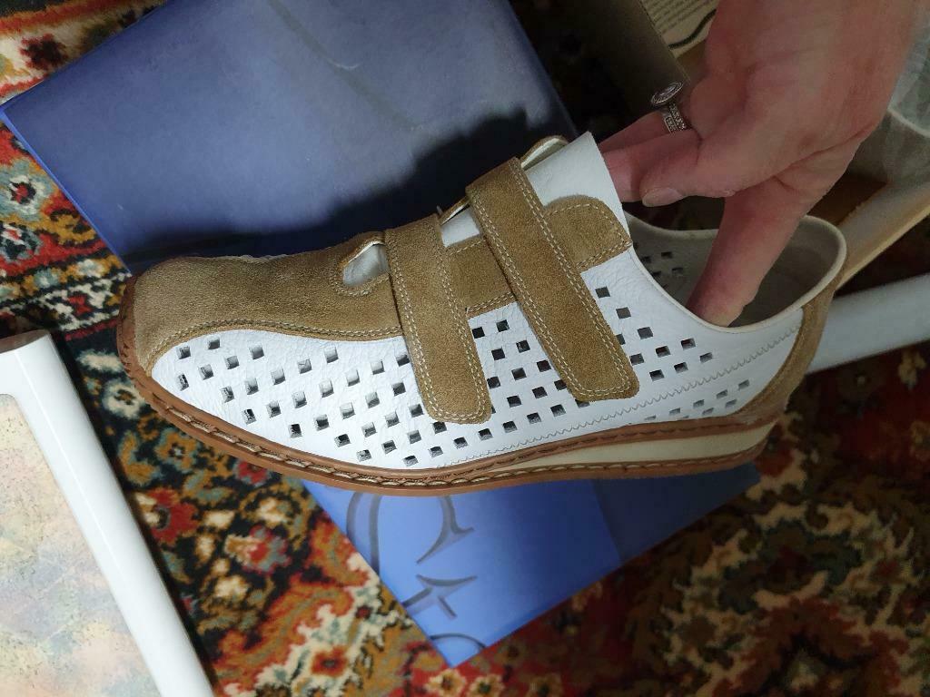 Rieker stapper, Enlèvement ou Envoi, Sneakers et Baskets, Comme neuf, Blanc