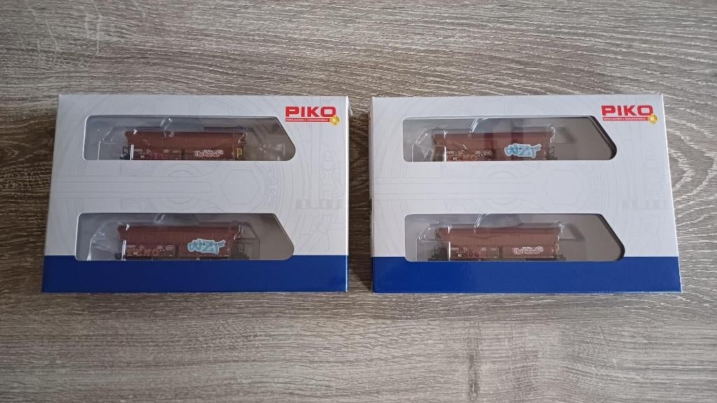 Piko 40716 Set Bulkgoederenwagens Falns OnRail met graffiti, Hobby en Vrije tijd, Gelijkstroom, Nieuw, Wagon, Piko