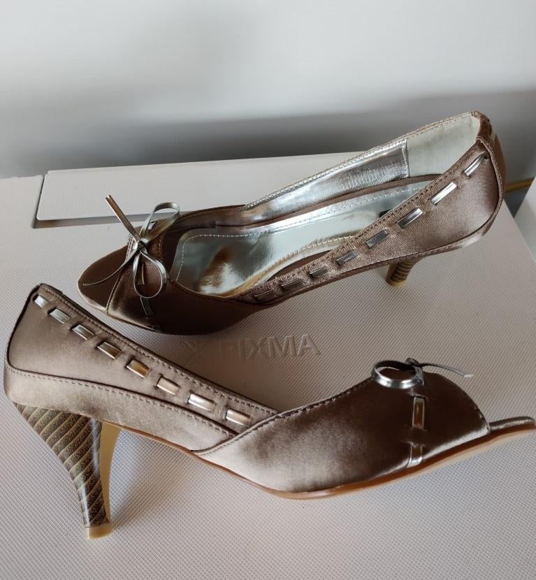 Nieuwe bronskleurige schoenen, Neuf, Enlèvement ou Envoi, Autres couleurs, Chaussures à haut talons