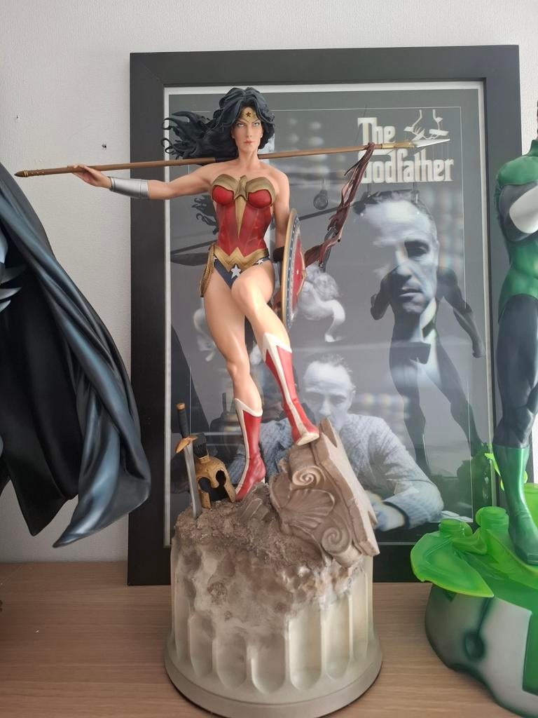 Wonder Woman Premium Format Sideshow, Verzamelen, Ophalen