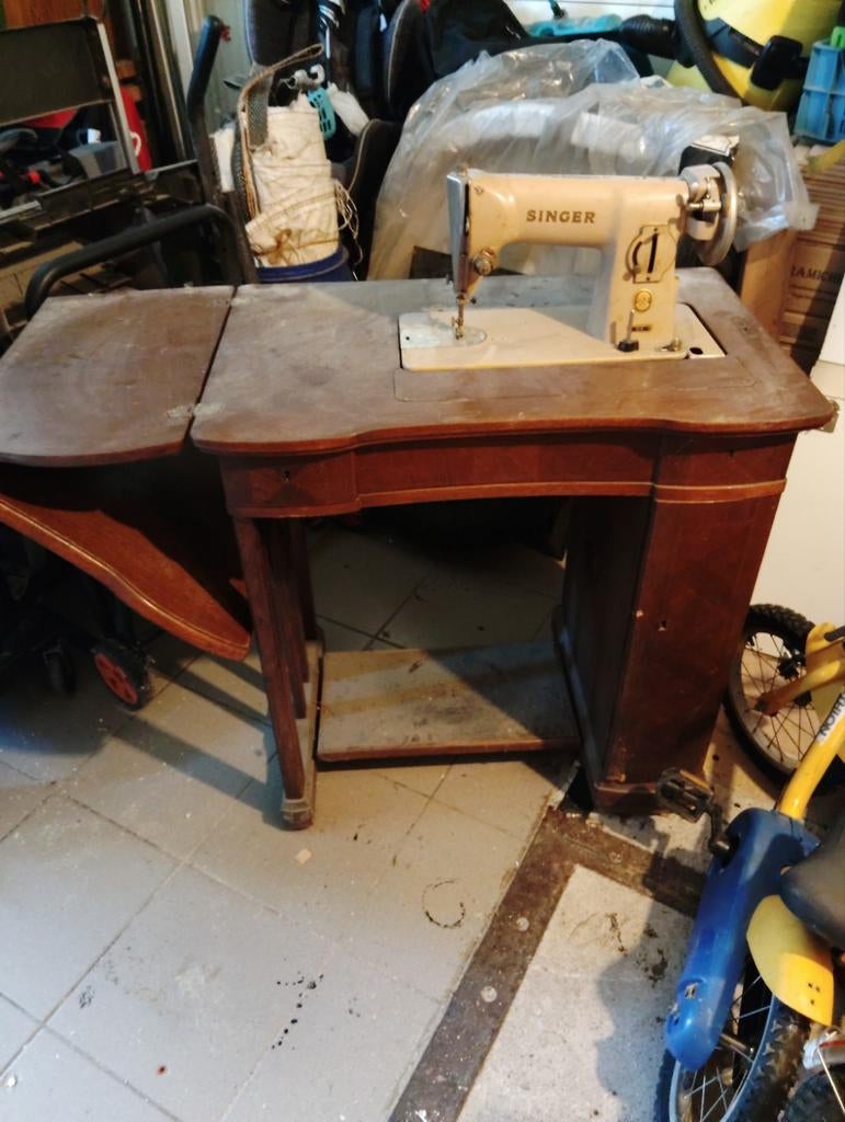 Singer  Machine a coudre, Antiquités & Art, Antiquités | Machines à coudre