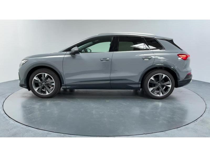 Audi Q4 e-tron 35, Auto's, Audi, Automaat, SUV of Terreinwagen, Zilver of Grijs, Parkeersensor