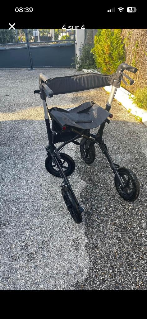 DÉAMBULATEUR DUNIMED, Enlèvement, Poids léger, Comme neuf