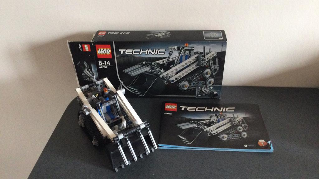 Lego technic 42032, Ophalen of Verzenden, Zo goed als nieuw, Complete set, Lego