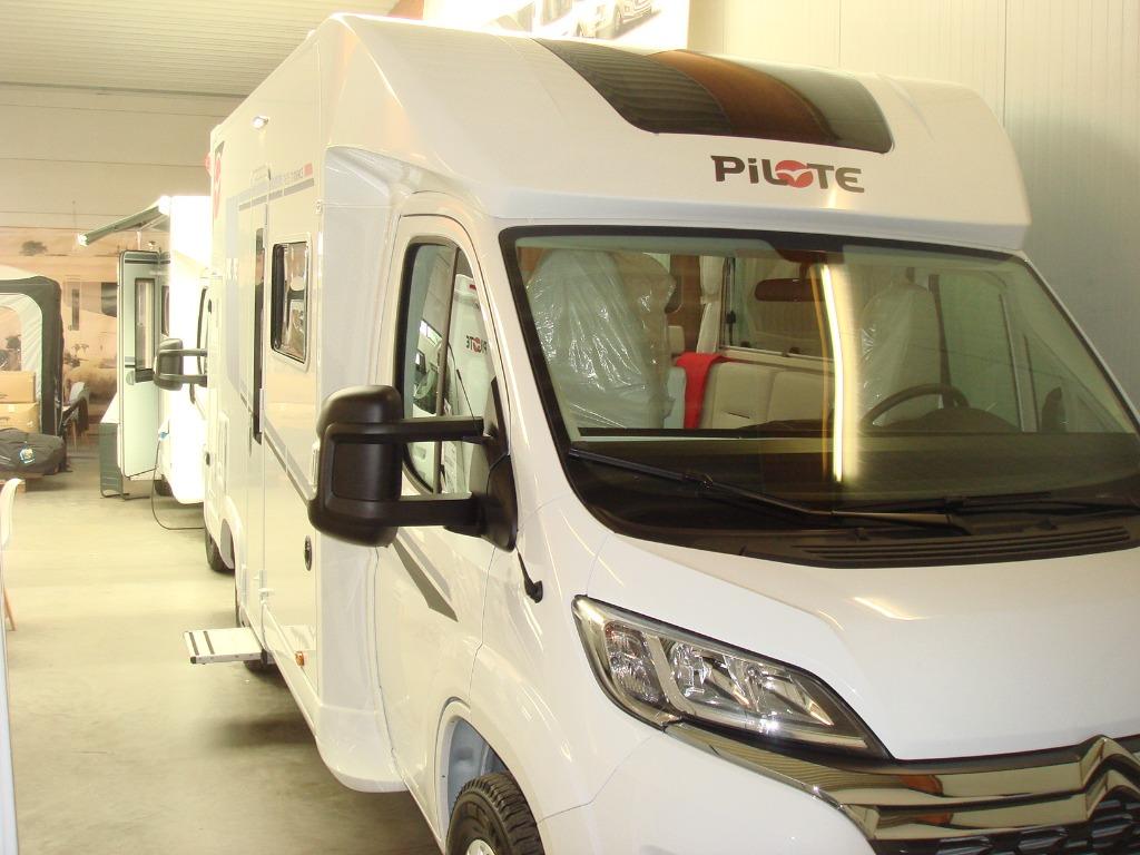 P626D EVIDENCE FIT PILOT, Caravanes & Camping, Camping-cars, Entreprise, jusqu'à 4, Semi-intégral, Pilote, Autres marques, Diesel