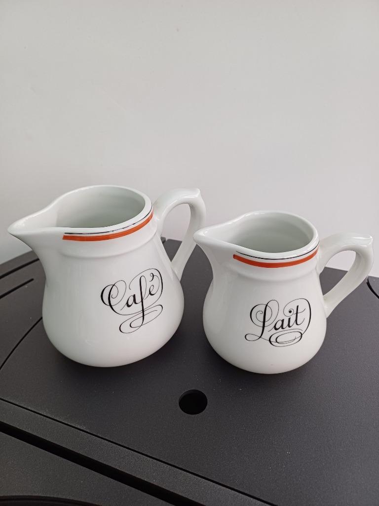 Lot d’un pot au lait et un pot à café, Antiek en Kunst, Ophalen