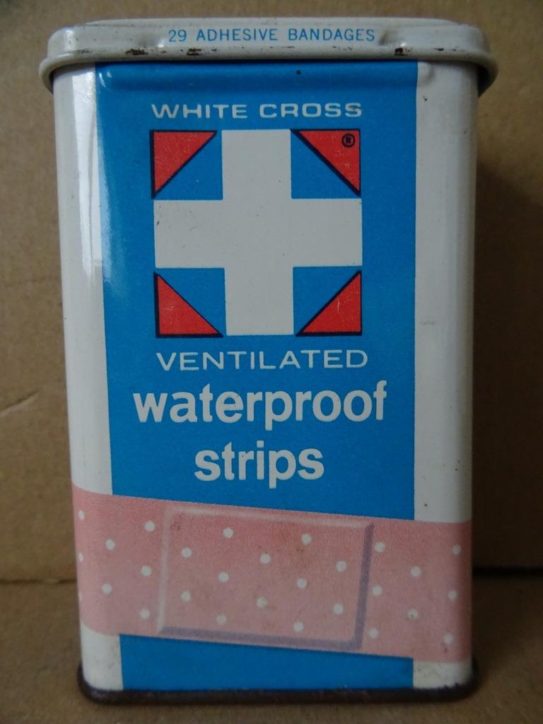 Vintage American White Cross ventilated waterproof strips, Verzamelen, Blikken, Gebruikt, Overige, Overige merken, Ophalen of Verzenden