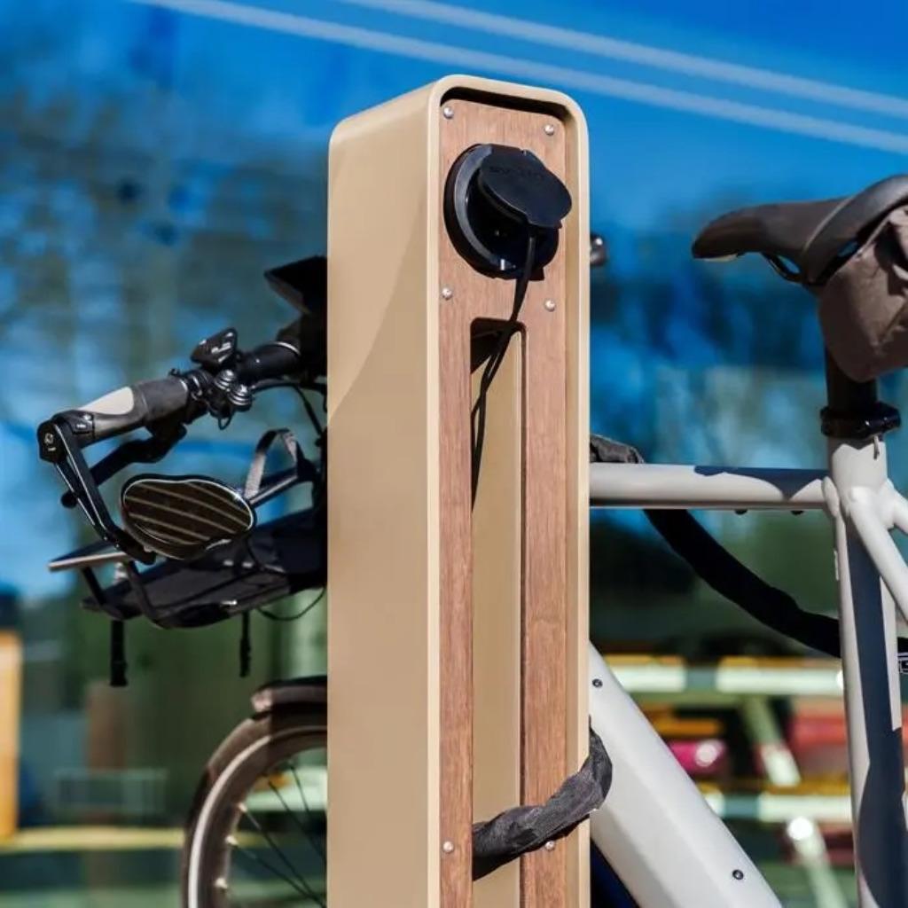 station de recharge pour vélos électriques, Vélos & Vélomoteurs, Accessoires vélo | Batteries de vélo, Neuf, Envoi