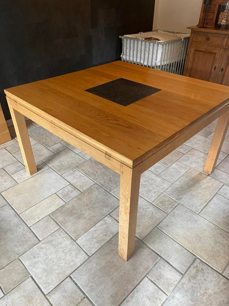 Table en chene carree avec rallonges, Enlèvement, Comme neuf, Chêne