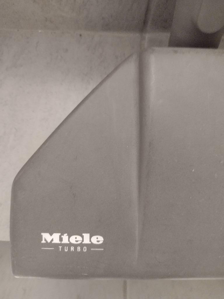 Brosse "TURBO " pour aspirateur Miele, Enlèvement ou Envoi, Utilisé, Moins de 1 200 watts