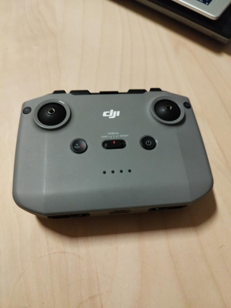 Dji mini 2 controller, 250 tot 900 gram, Cameradrone, Ophalen of Verzenden, Zo goed als nieuw