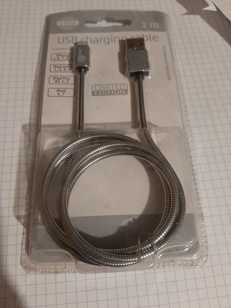 Câble de recharge USB, iPhone, iPad, iPod voir description, Enlèvement