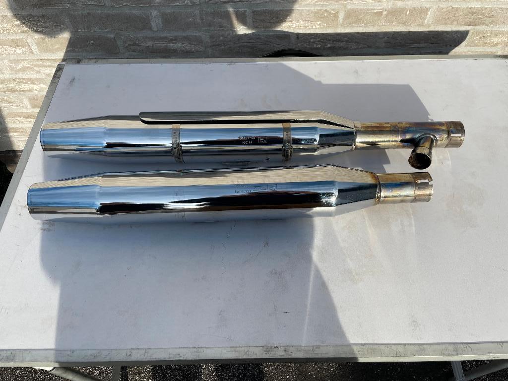 pot d'échappement Harley Davidson, Particulier