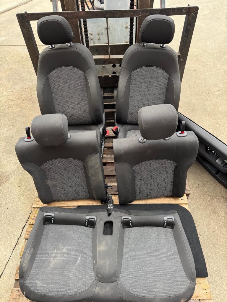 Opel Adam stoffen interieur, Auto-onderdelen, Ophalen, Gebruikt, Opel