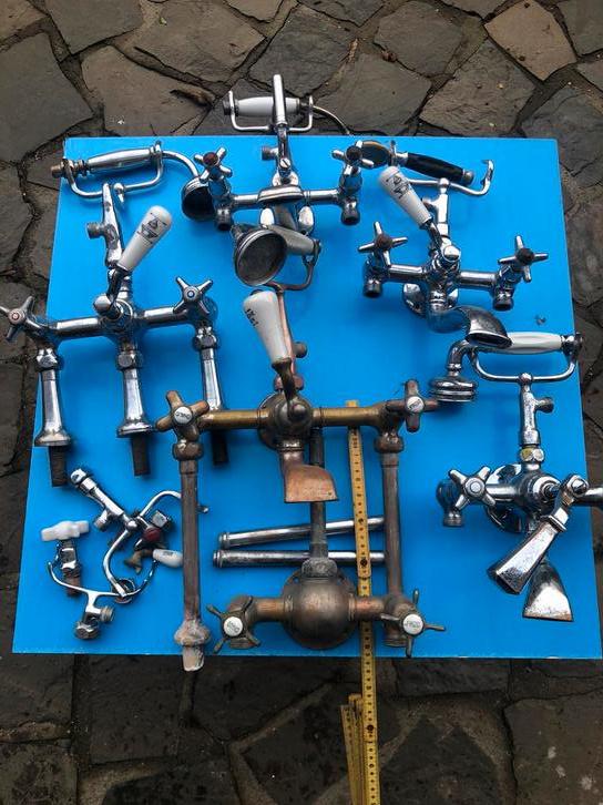 Faire offre Lot ou par pieces de robinet vintage, Enlèvement, Cuivre