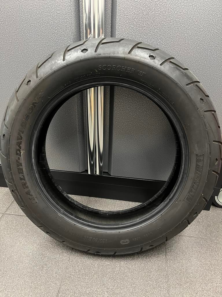 Voorband Harley sportster forty eight, Ophalen