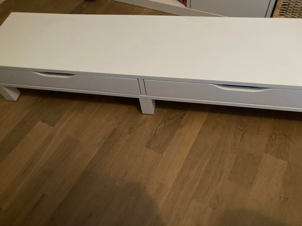 Kastje Alex Ikea, Enlèvement, Utilisé