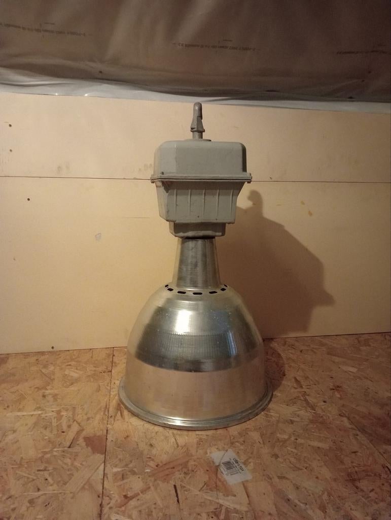 Industriële Poolse hanglamp 3 stuks, Huis en Inrichting, Lampen | Hanglampen, Glas, Zo goed als nieuw, Industriële, Polen