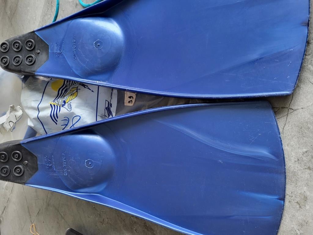 Zwemvliezen Maat 39/40 Blauw Zwart afhale centrum Lochristi, Watersport en Boten, Ophalen, Zo goed als nieuw, Francis