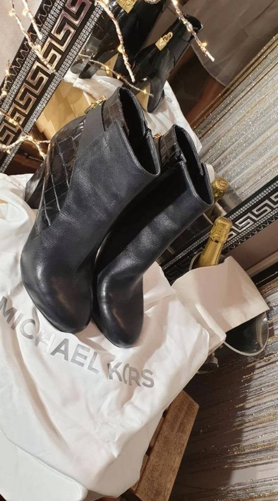 Authentique Bottillon Michael Kors P37 cuir, Neuf, Mikael Kors, Boots et Botinnes, Noir