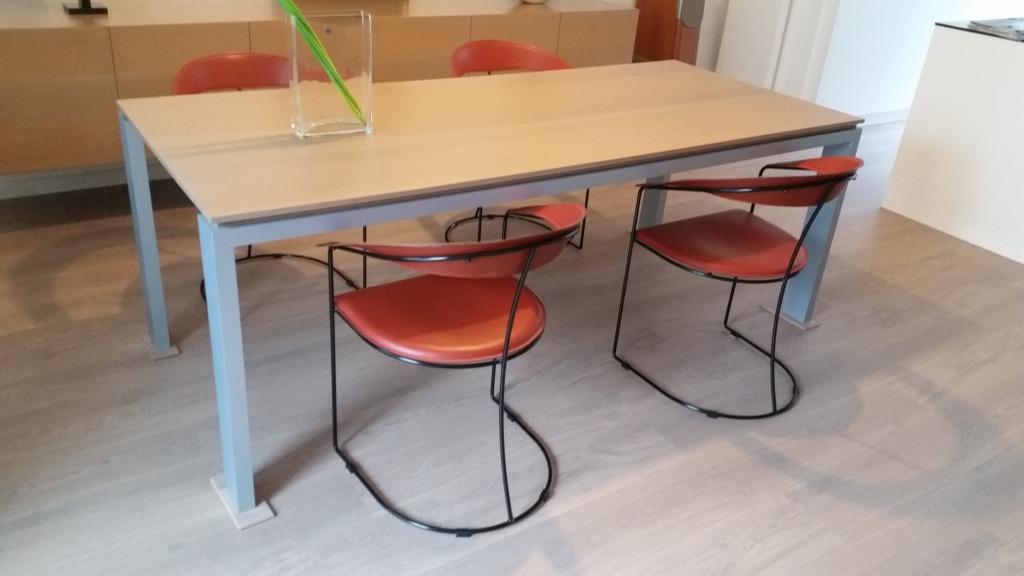 Design stoel lederen eetkamer, Autres couleurs, Design, Comme neuf, Enlèvement