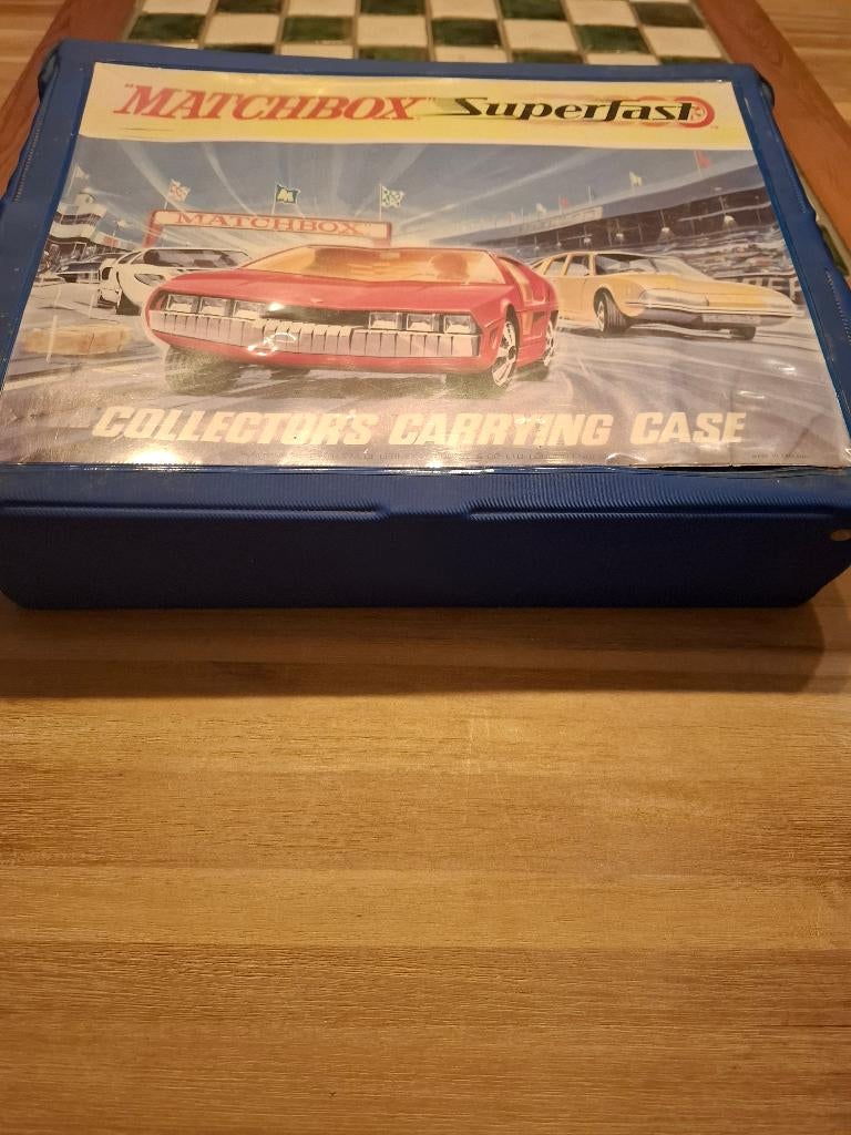 MATCHBOX KOFFERTJE + 48 AUTO S BOX 11, Ophalen of Verzenden, Gebruikt
