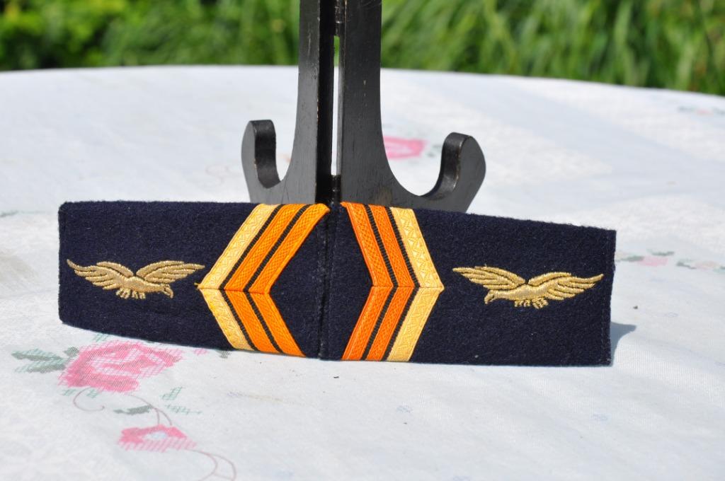 §  paire epaulettes armée de l'air francaise, Ophalen of Verzenden, Luchtmacht, Overige typen