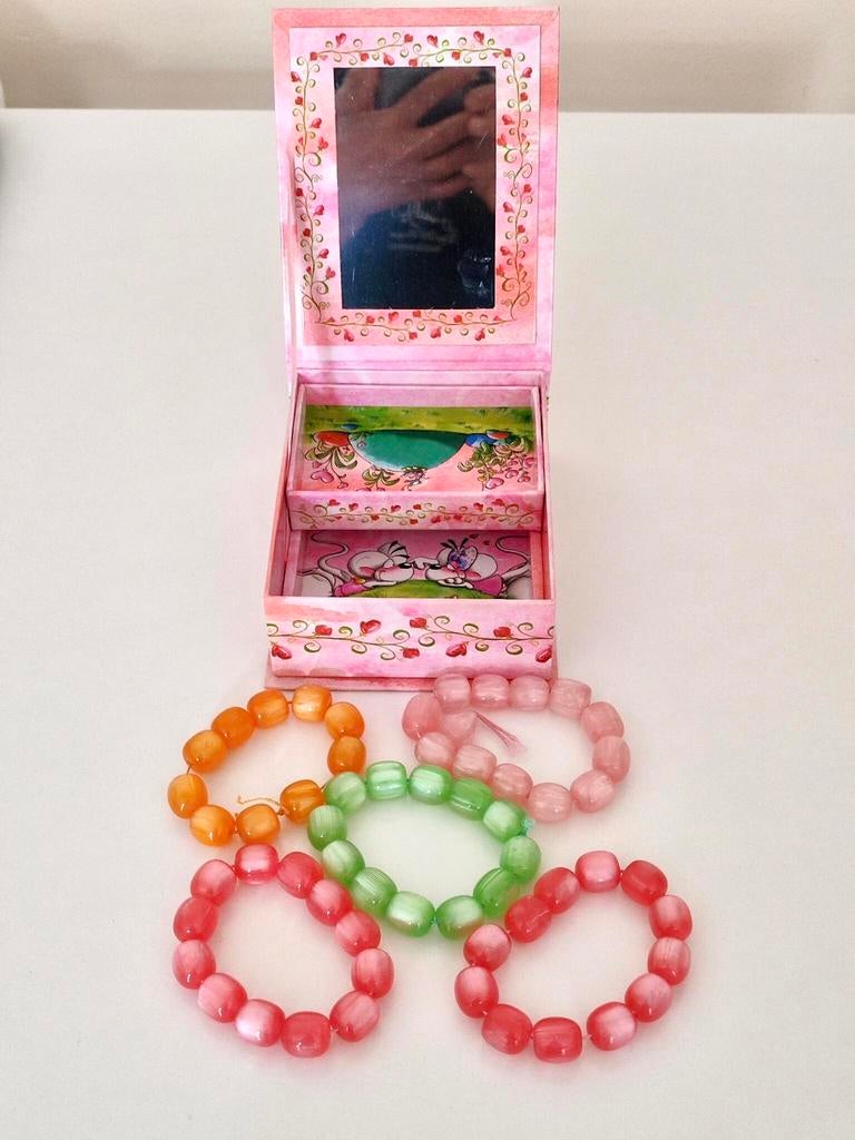 5 bracelets et boîte à bijoux avec miroir, Enlèvement ou Envoi, Comme neuf, Diddle