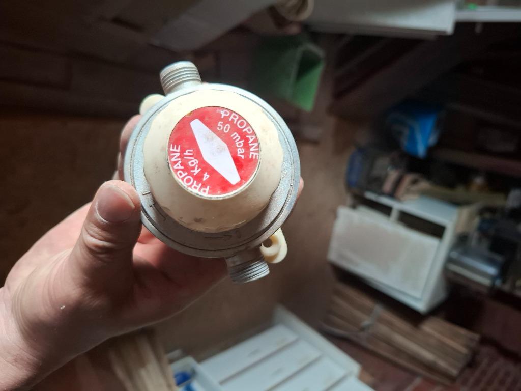 Gasontspanner 50mbar, Elektronische apparatuur, Ophalen, Zo goed als nieuw
