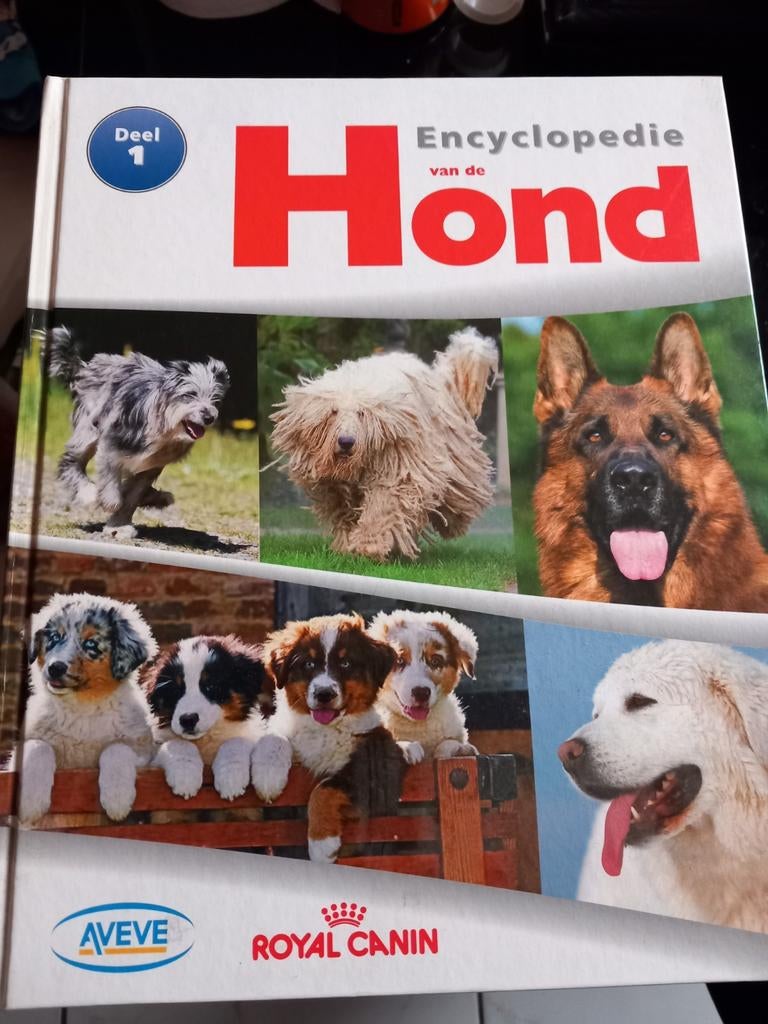 Encyclopedie van de hond 1tem4 (compleet), Boeken, Ophalen of Verzenden, Zo goed als nieuw