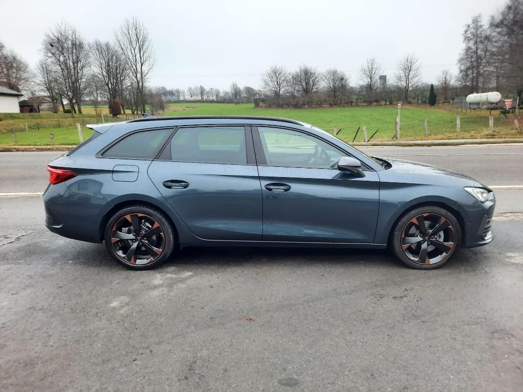 Cupra Leon Sportstourer 1.5 TSI DSG sieges sport TVA, Autos, Cupra, Argent ou Gris, Achat, Euro 6, Entreprise