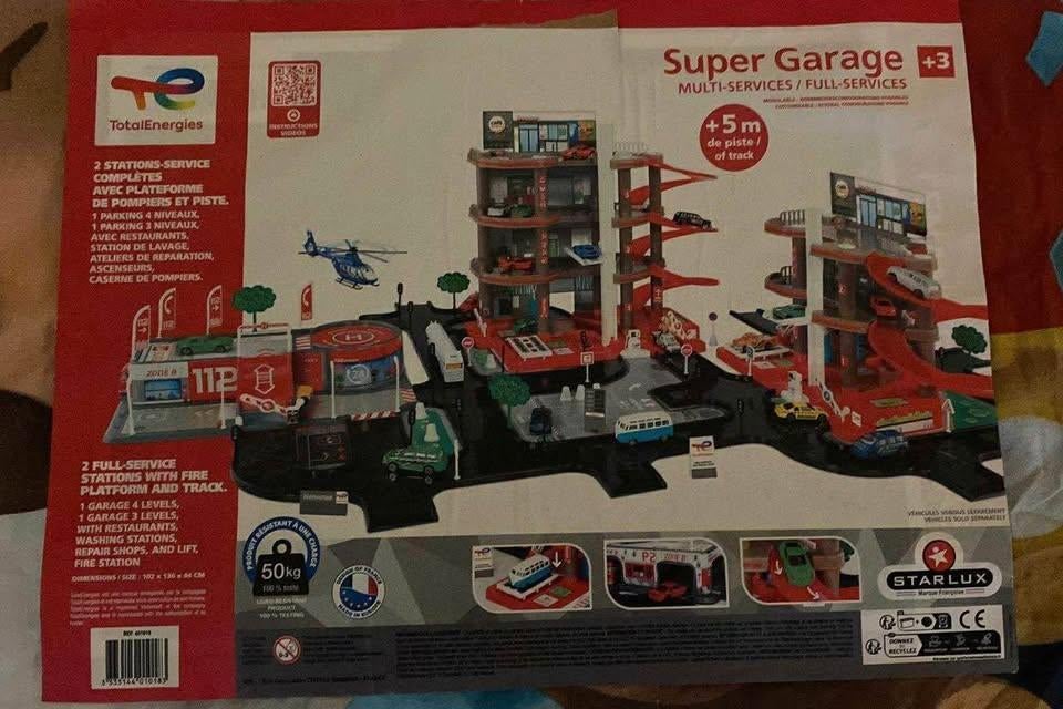 SUPER GARAGE POUR ENFANT, Enlèvement, Comme neuf