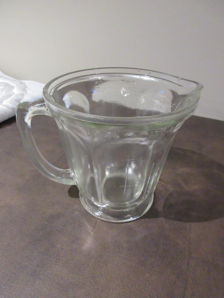 Ancien verre à mesurer vintage 3/4 L ou 750 gr cruche mesure, Enlèvement