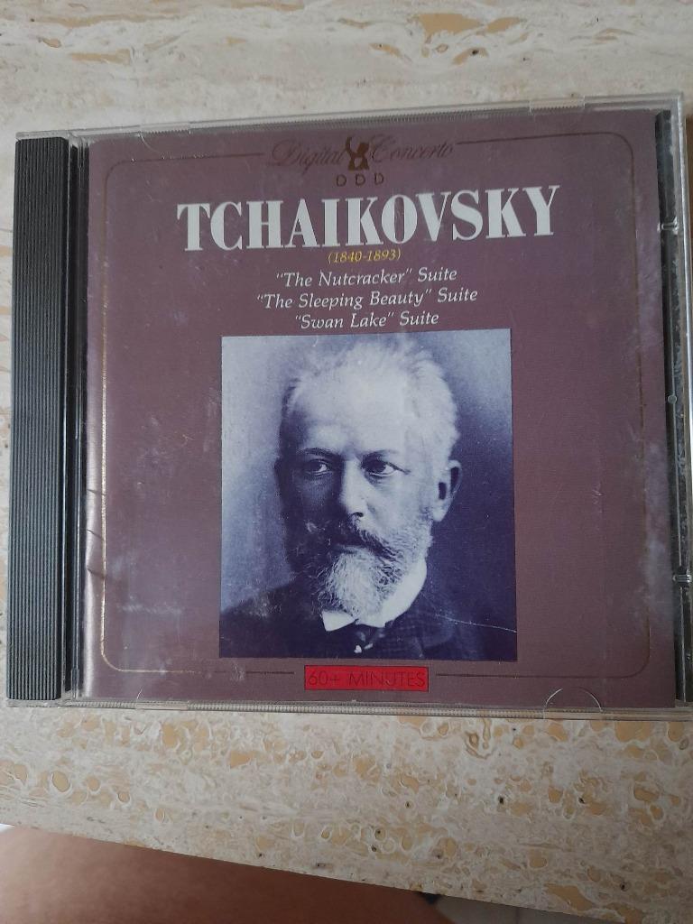 CD 'Pjotr Ilyich Tchaikovsky' door het Amsterdams Symphonic, CD & DVD, CD | Classique, Utilisé, Orchestre ou Ballet, Romantique