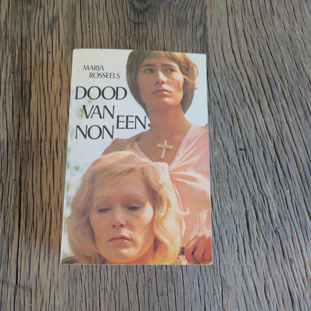 Dood van een non Maria Rosseels Filmeditie, Boeken, Ophalen of Verzenden