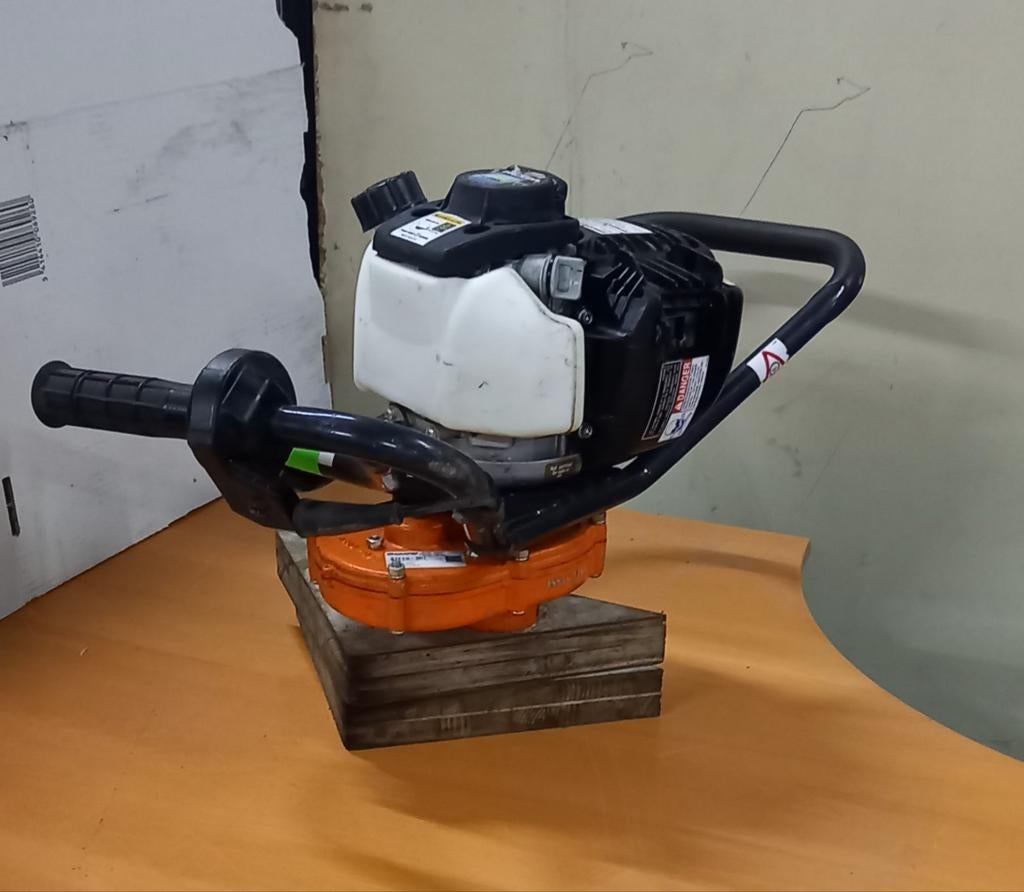 Grondboor Honda GX35, Enlèvement, Tarière