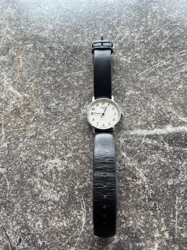 Dameshorloge, Handtassen en Accessoires, Horloges | Dames, Overige merken, Staal, Polshorloge, Ophalen of Verzenden