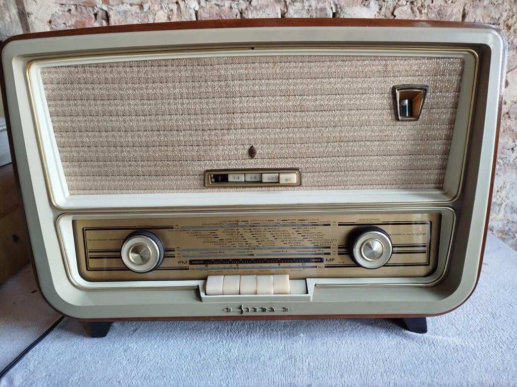 Retro Radio Sierra, Antiek en Kunst, Ophalen