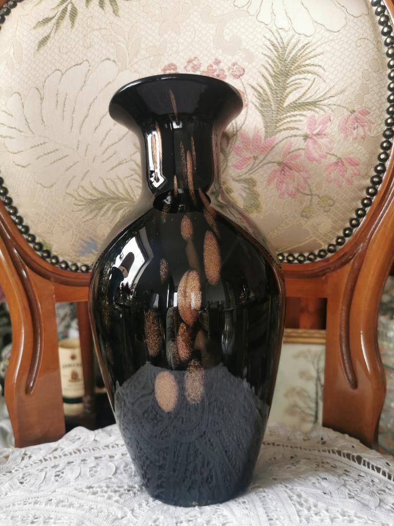 Murano? Zwarte glazen vaas met gouden accenten., Ophalen of Verzenden