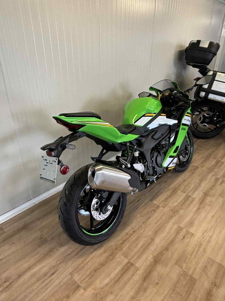 kawasaki ninja zx4rr, 400 cc, 4 cilinders, Bedrijf, Sport