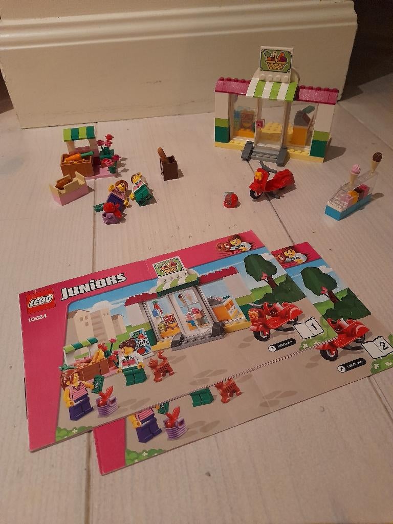 LEGO Juniors Supermarkt Koffer - 10684, Ophalen of Verzenden, Zo goed als nieuw, Complete set, Lego