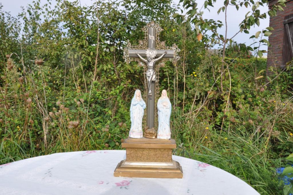 ancien crucifix calvaire, Antiquités & Art, Antiquités | Objets religieux, Enlèvement ou Envoi